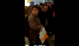 女生被插视频,女生被插视频事件引发的深思